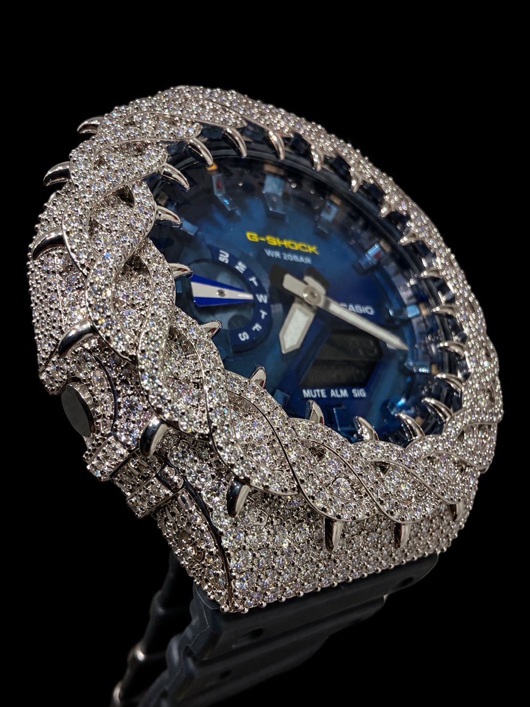 Iced Silver Thorne Edition - GA2100 Limited Edition